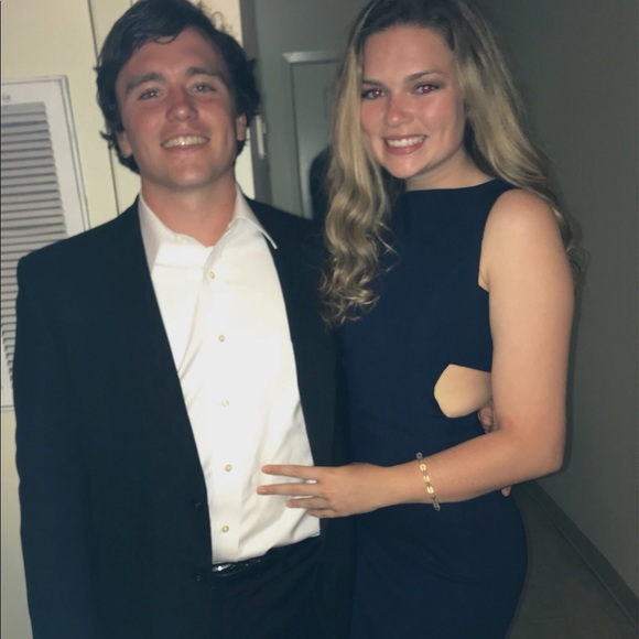 Meet your Posher, Emily - Picture 1 of 1